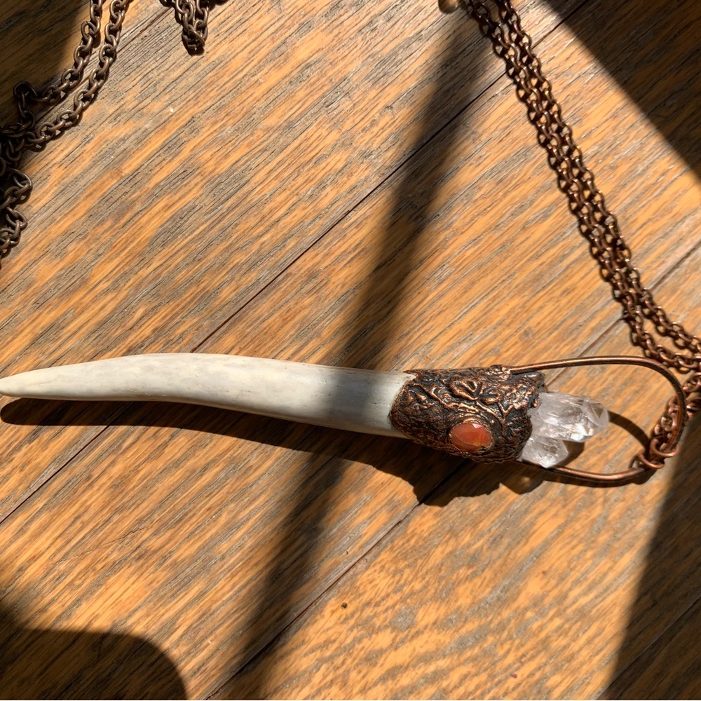 Bone/Antler (Material ?) with Quartz Necklace